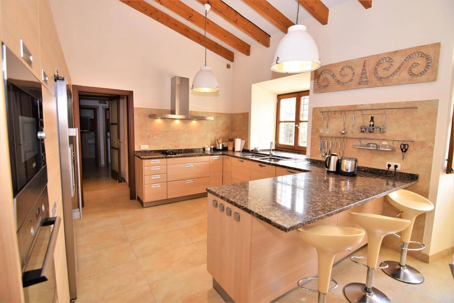 6 soveværelse Finca/Landehus til leje i Arta med swimmingpool garage - € 8.000 (Ref: 9499630)