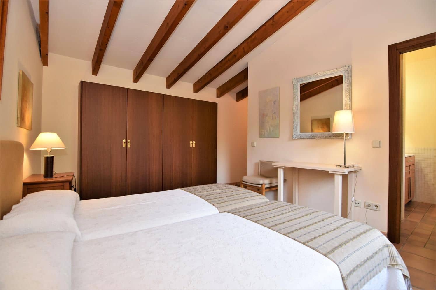 6 soveværelse Finca/Landehus til leje i Arta med swimmingpool garage - € 8.000 (Ref: 9499630)