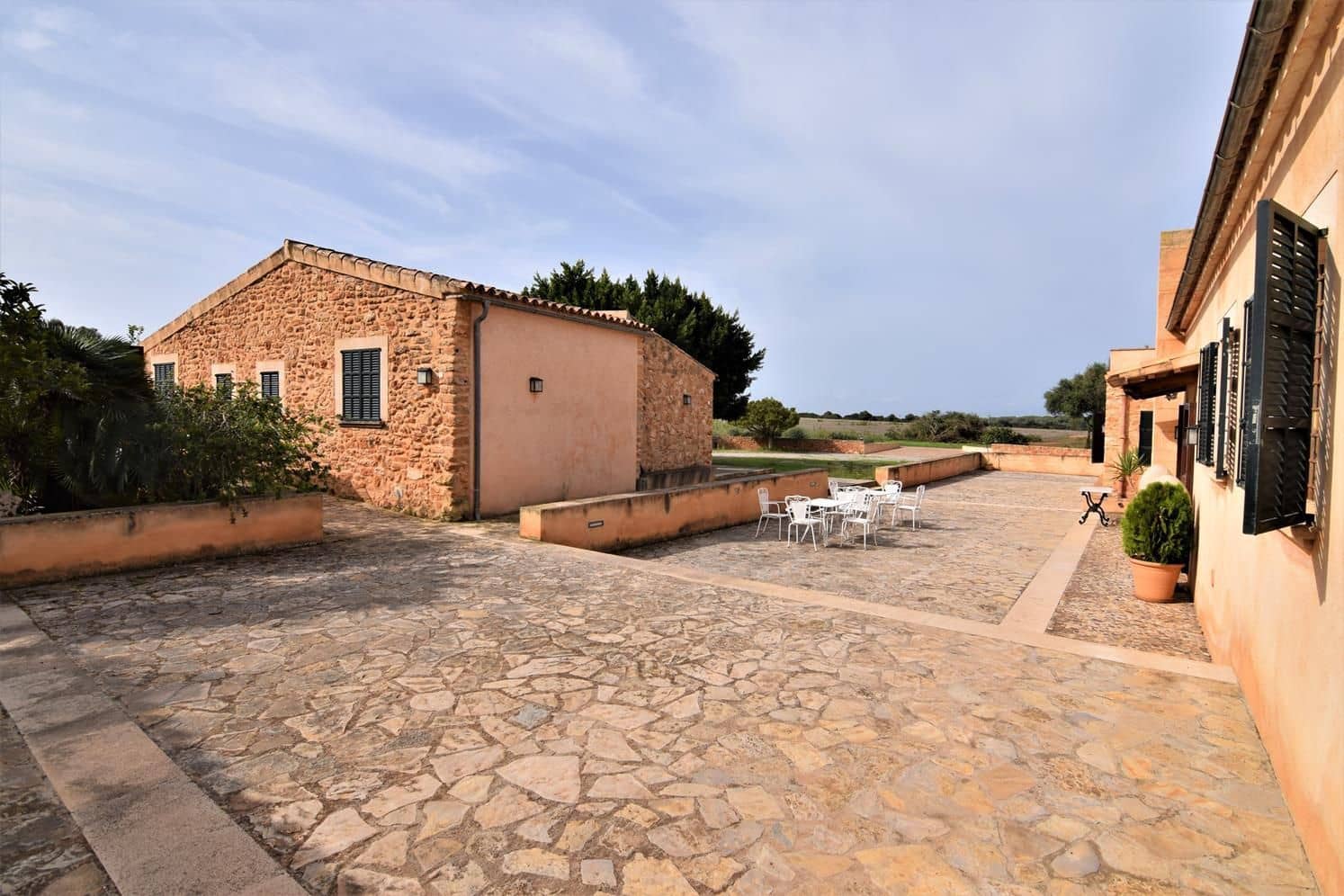 6 soveværelse Finca/Landehus til leje i Arta med swimmingpool garage - € 8.000 (Ref: 9499630)