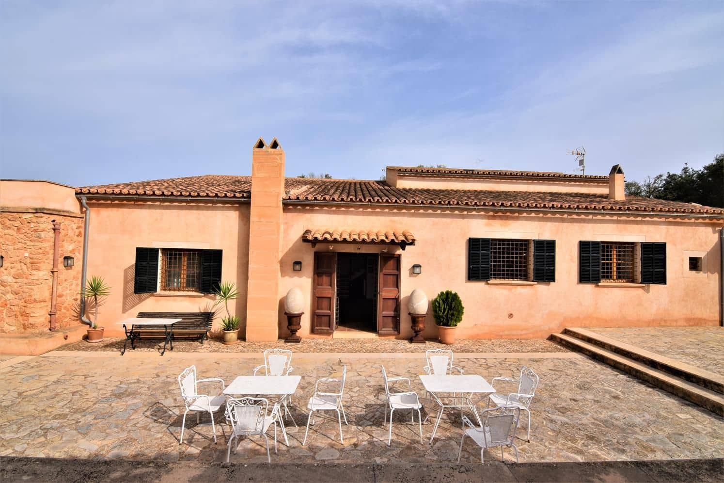 6 soveværelse Finca/Landehus til leje i Arta med swimmingpool garage - € 8.000 (Ref: 9499630)