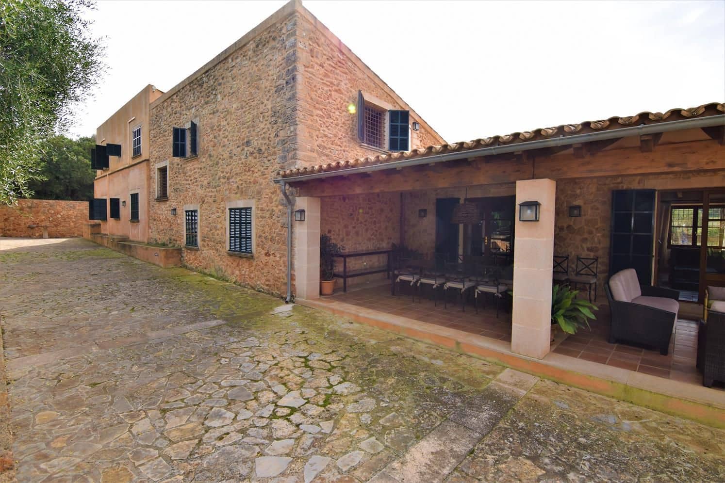 6 soveværelse Finca/Landehus til leje i Arta med swimmingpool garage - € 8.000 (Ref: 9499630)