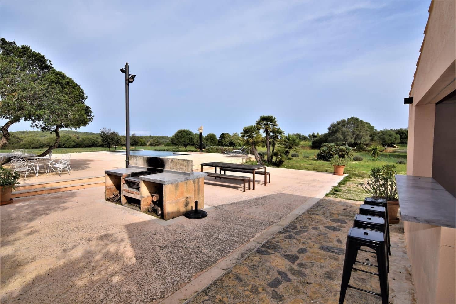 6 soveværelse Finca/Landehus til leje i Arta med swimmingpool garage - € 8.000 (Ref: 9499630)