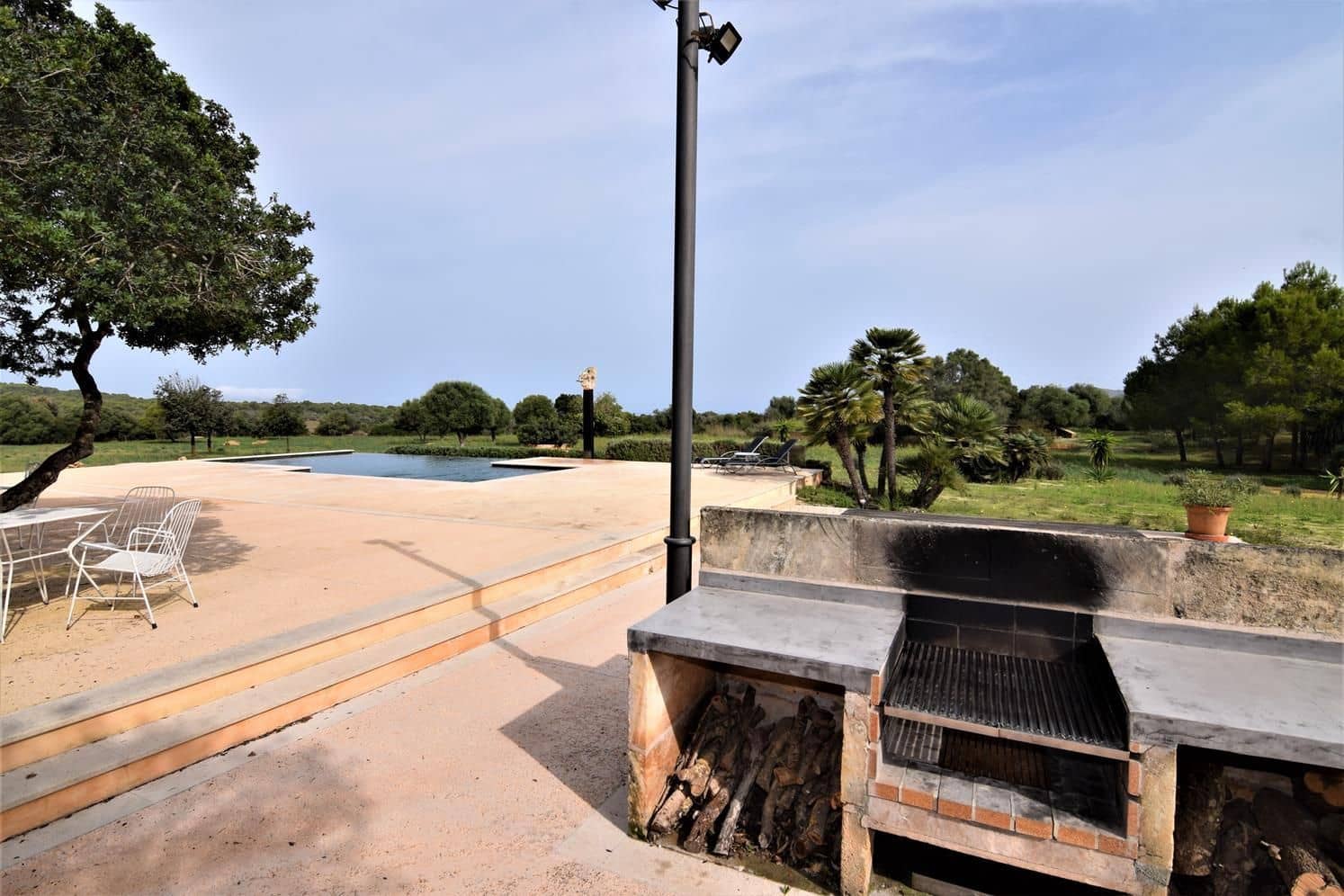 6 soveværelse Finca/Landehus til leje i Arta med swimmingpool garage - € 8.000 (Ref: 9499630)