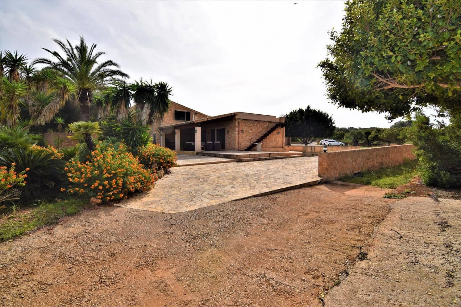 6 soveværelse Finca/Landehus til leje i Arta med swimmingpool garage - € 8.000 (Ref: 9499630)