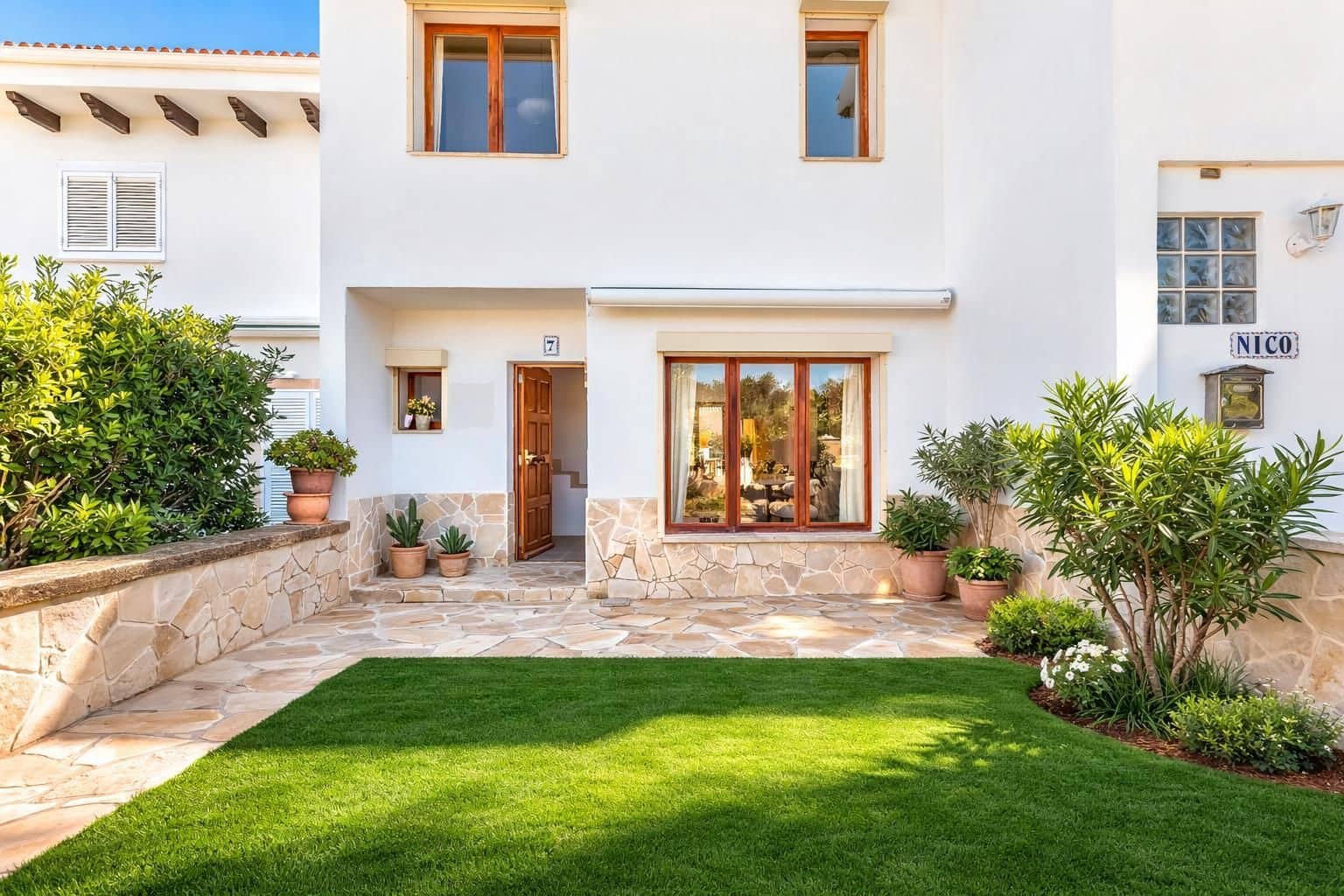 3 soverom Kjedet enebolig til salgs i Colonia de Sant Pere / Colonia de San Pedro med svømmebasseng garasje - € 695 000 (Ref: 9711048)