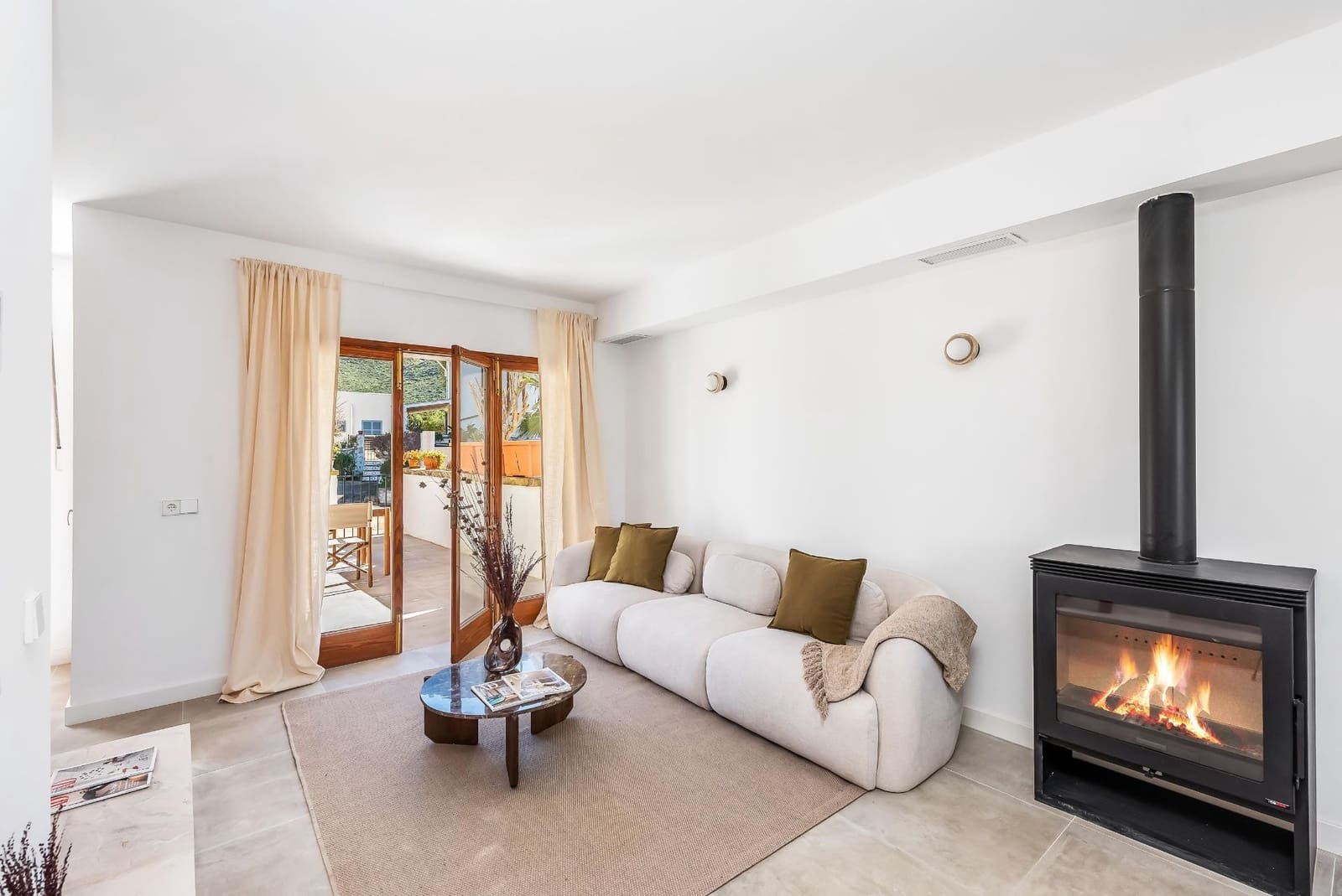 3 soverom Kjedet enebolig til salgs i Colonia de Sant Pere / Colonia de San Pedro med svømmebasseng garasje - € 695 000 (Ref: 9711048)