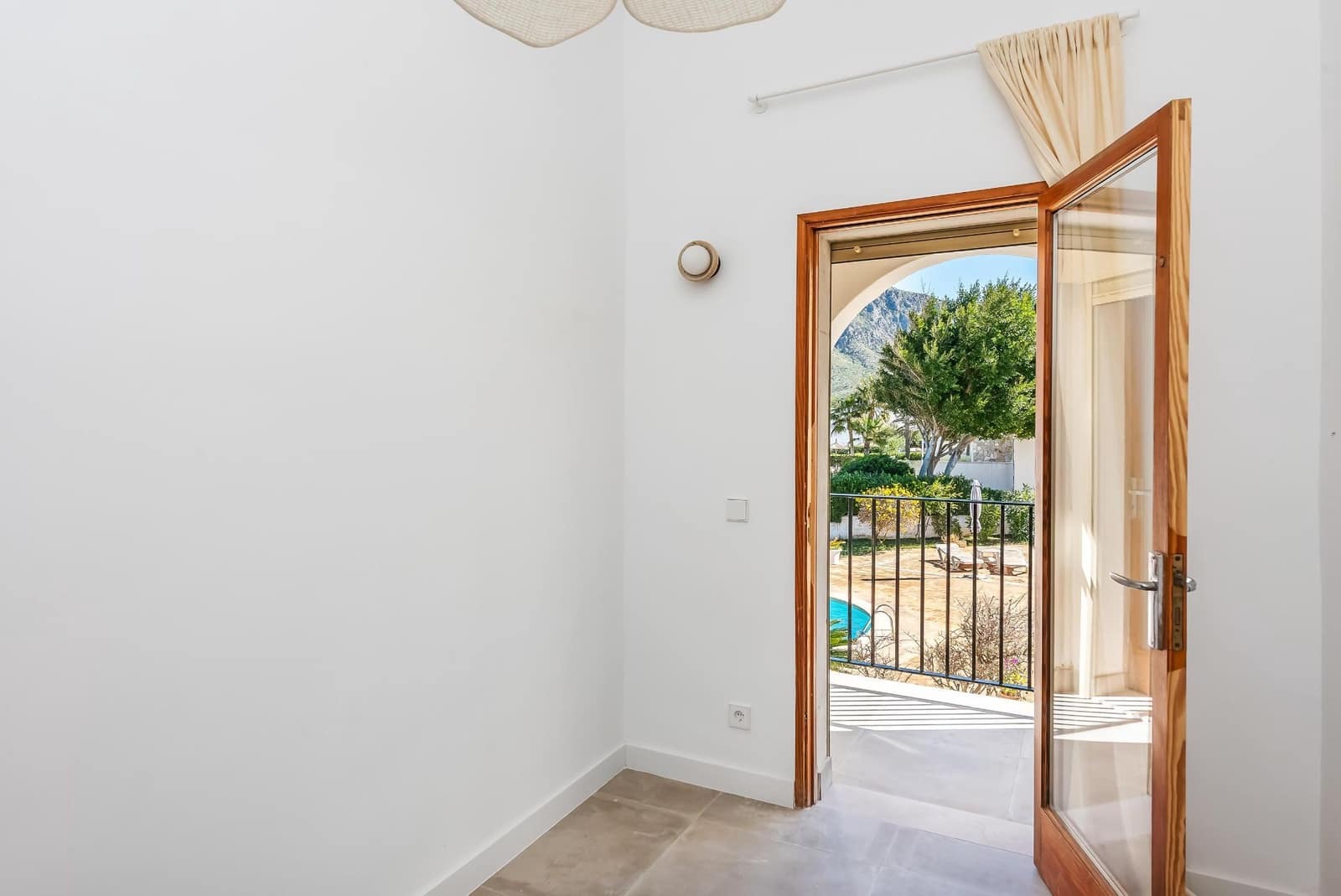 3 soverom Kjedet enebolig til salgs i Colonia de Sant Pere / Colonia de San Pedro med svømmebasseng garasje - € 695 000 (Ref: 9711048)