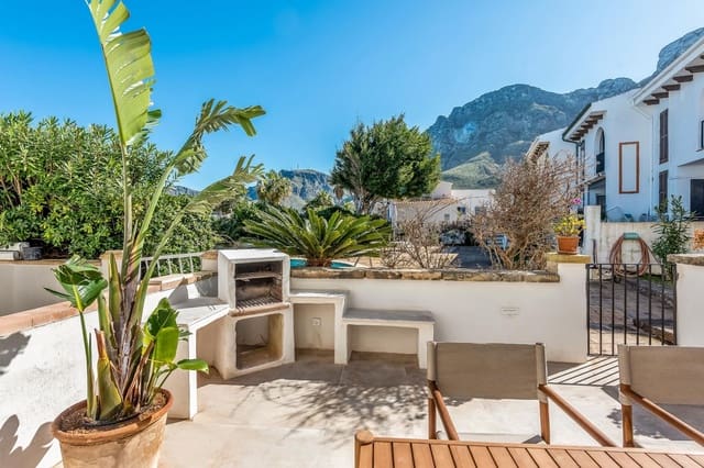 3 soverom Kjedet enebolig til salgs i Colonia de Sant Pere / Colonia de San Pedro, Artà med svømmebasseng garasje - € 695 000 (Ref: 9711048)