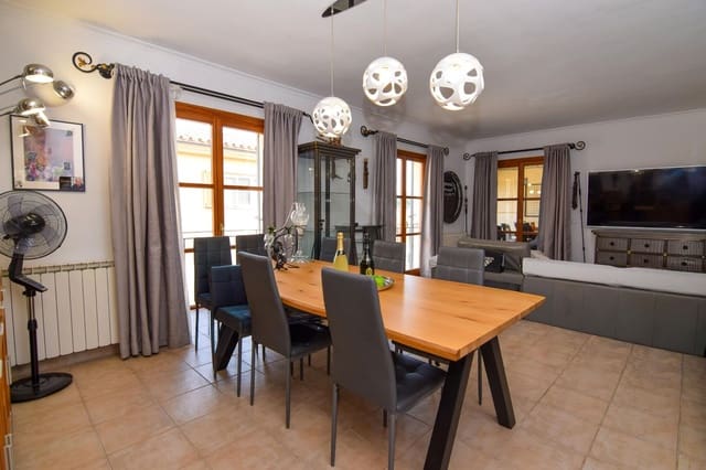 3 sovrum Lägenhet att hyra i Artà med garage - 1 300 € (Ref: 9790211)