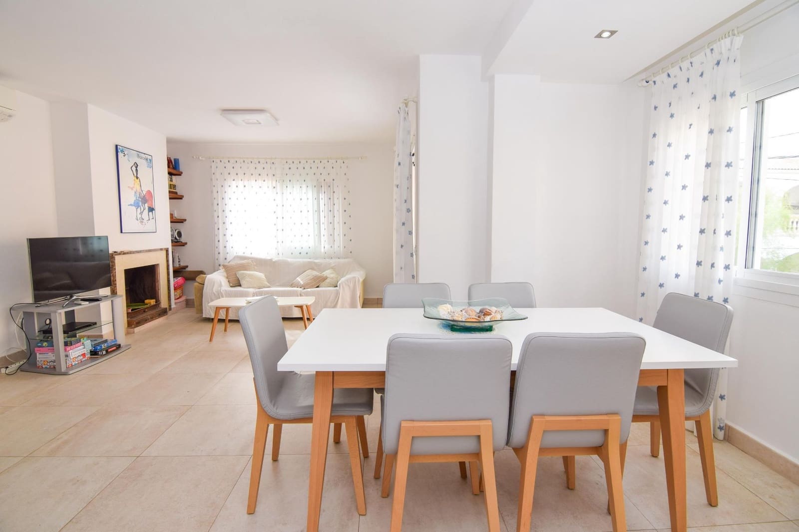 3 slaapkamer Flat te huur in Colonia de Sant Pere / Colonia de San Pedro met garage - € 1.850 (Ref: 9796122)