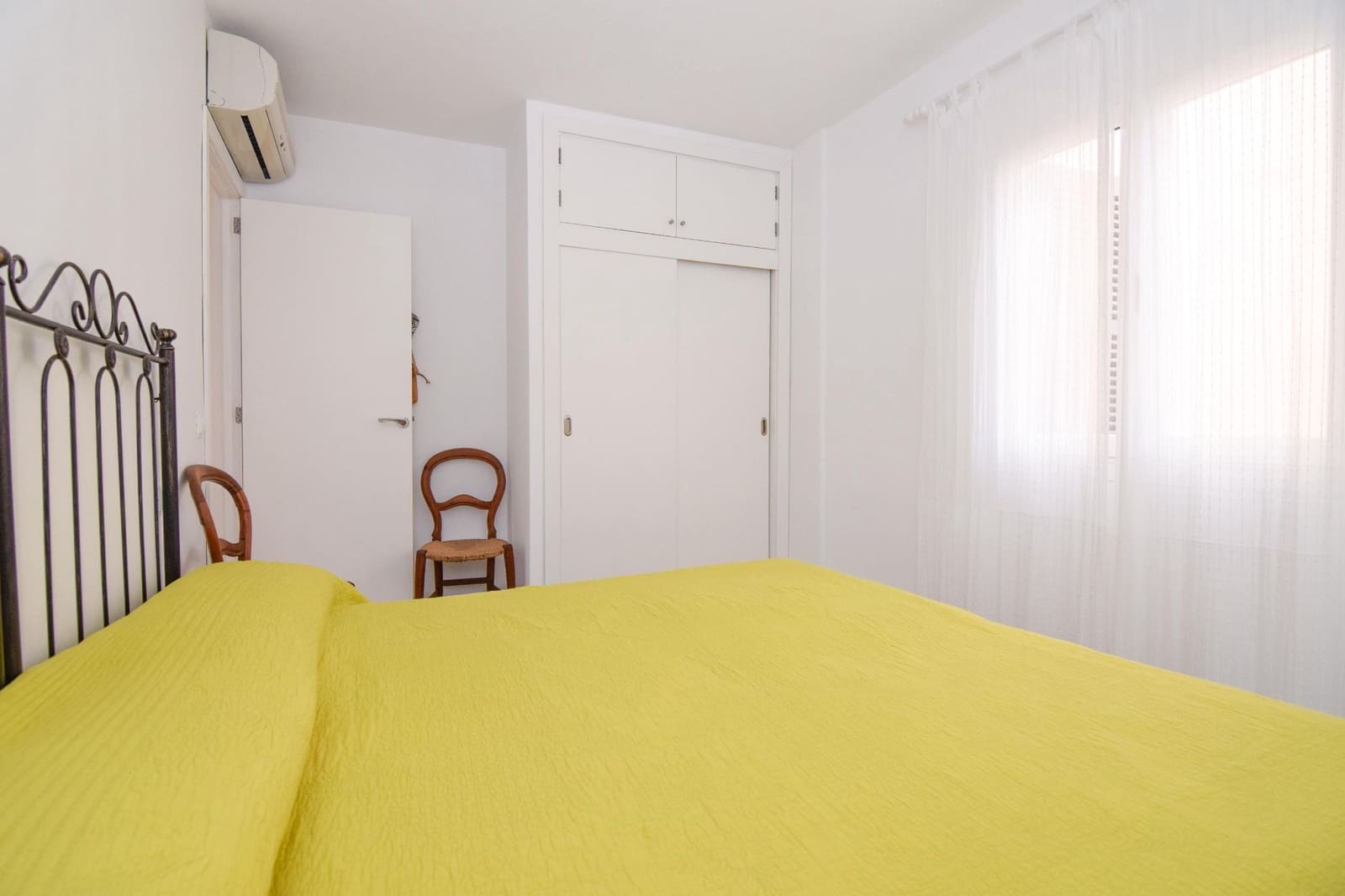 3 slaapkamer Flat te huur in Colonia de Sant Pere / Colonia de San Pedro met garage - € 1.850 (Ref: 9796122)