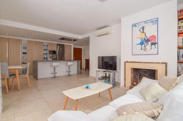 3 slaapkamer Flat te huur in Colonia de Sant Pere / Colonia de San Pedro, Artà met garage - € 1.850 (Ref: 9796122)