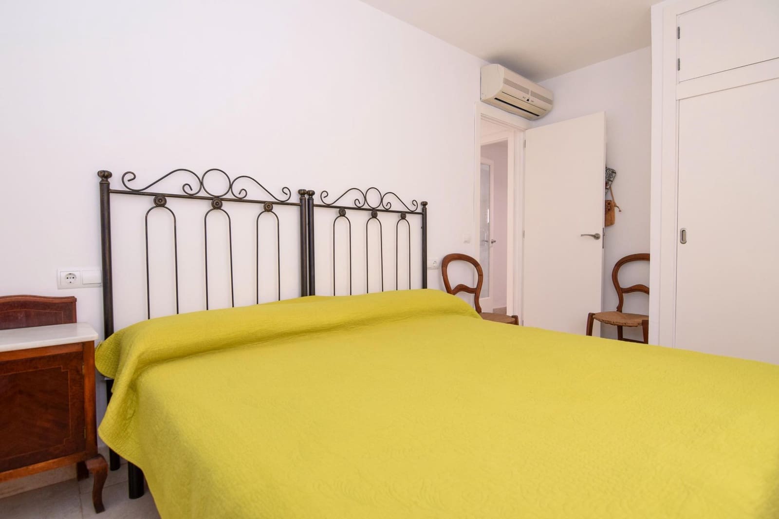 3 slaapkamer Flat te huur in Colonia de Sant Pere / Colonia de San Pedro met garage - € 1.850 (Ref: 9796122)