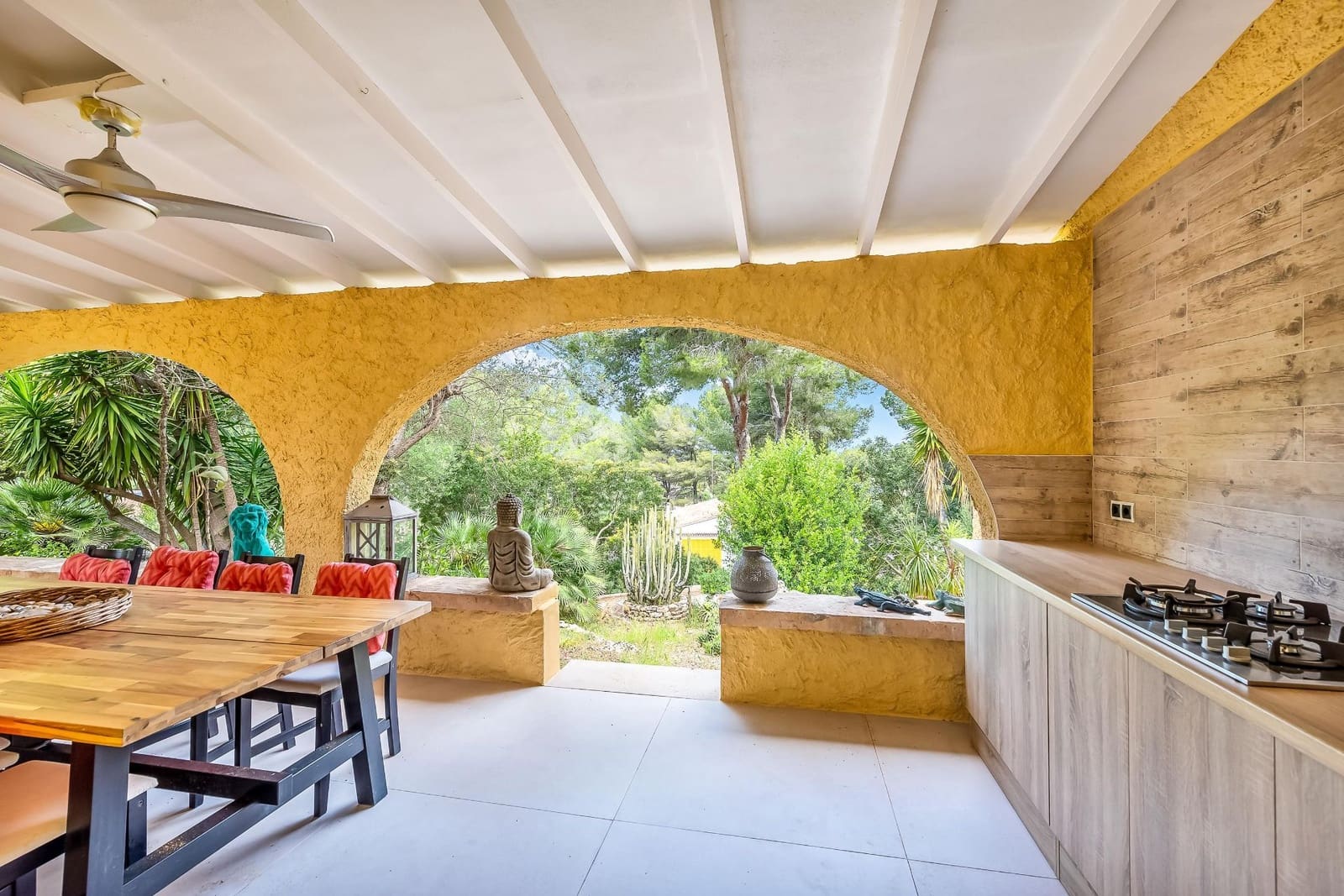 4 slaapkamer Villa te koop in Colonia de Sant Pere / Colonia de San Pedro met zwembad garage - € 895.000 (Ref: 9891612)