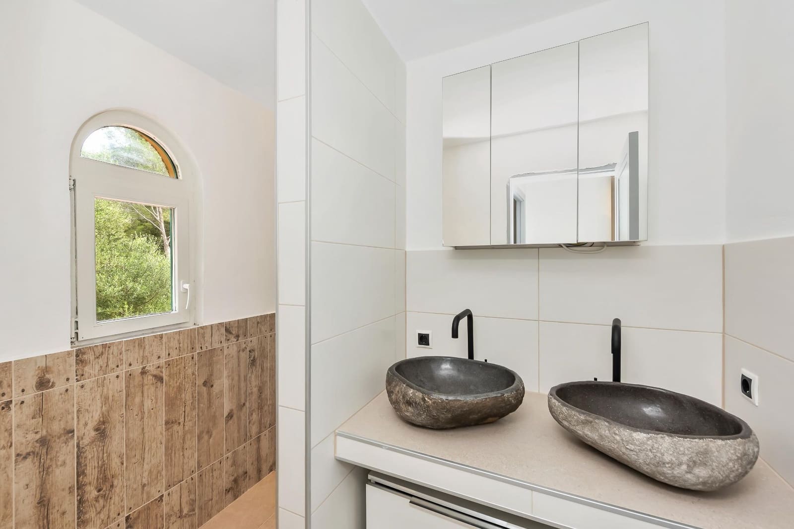 4 slaapkamer Villa te koop in Colonia de Sant Pere / Colonia de San Pedro met zwembad garage - € 895.000 (Ref: 9891612)