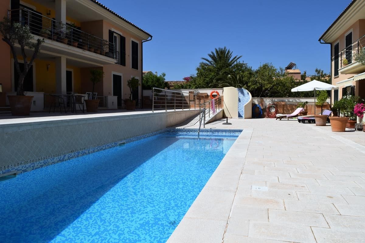 2 bedroom Flat for rent in Colonia de Sant Pere / Colonia de San Pedro with pool garage - € 1,100 (Ref: 9986334)