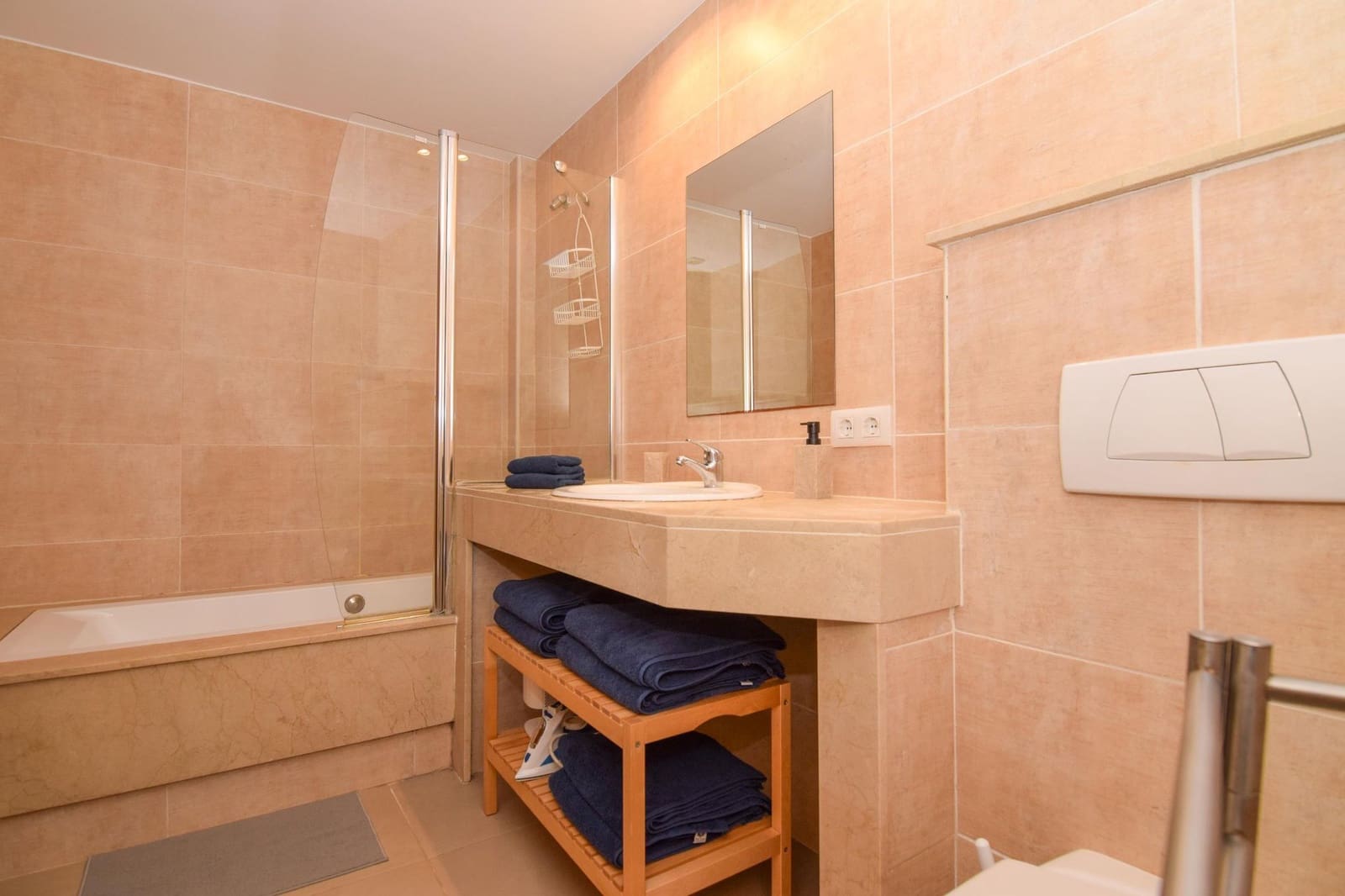 2 bedroom Flat for rent in Colonia de Sant Pere / Colonia de San Pedro with pool garage - € 1,100 (Ref: 9986334)