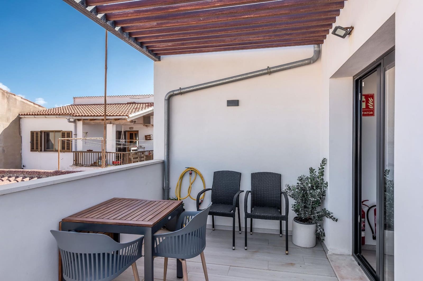 5 Zimmer Villa zu vermieten in Son Serra de Marina mit Pool - 2.850 € (Ref: 9986335)
