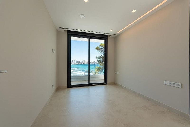 4 soveværelse Byhus til salg i Benidorm med swimmingpool garage - € 1.550.000 (Ref: 5792009)