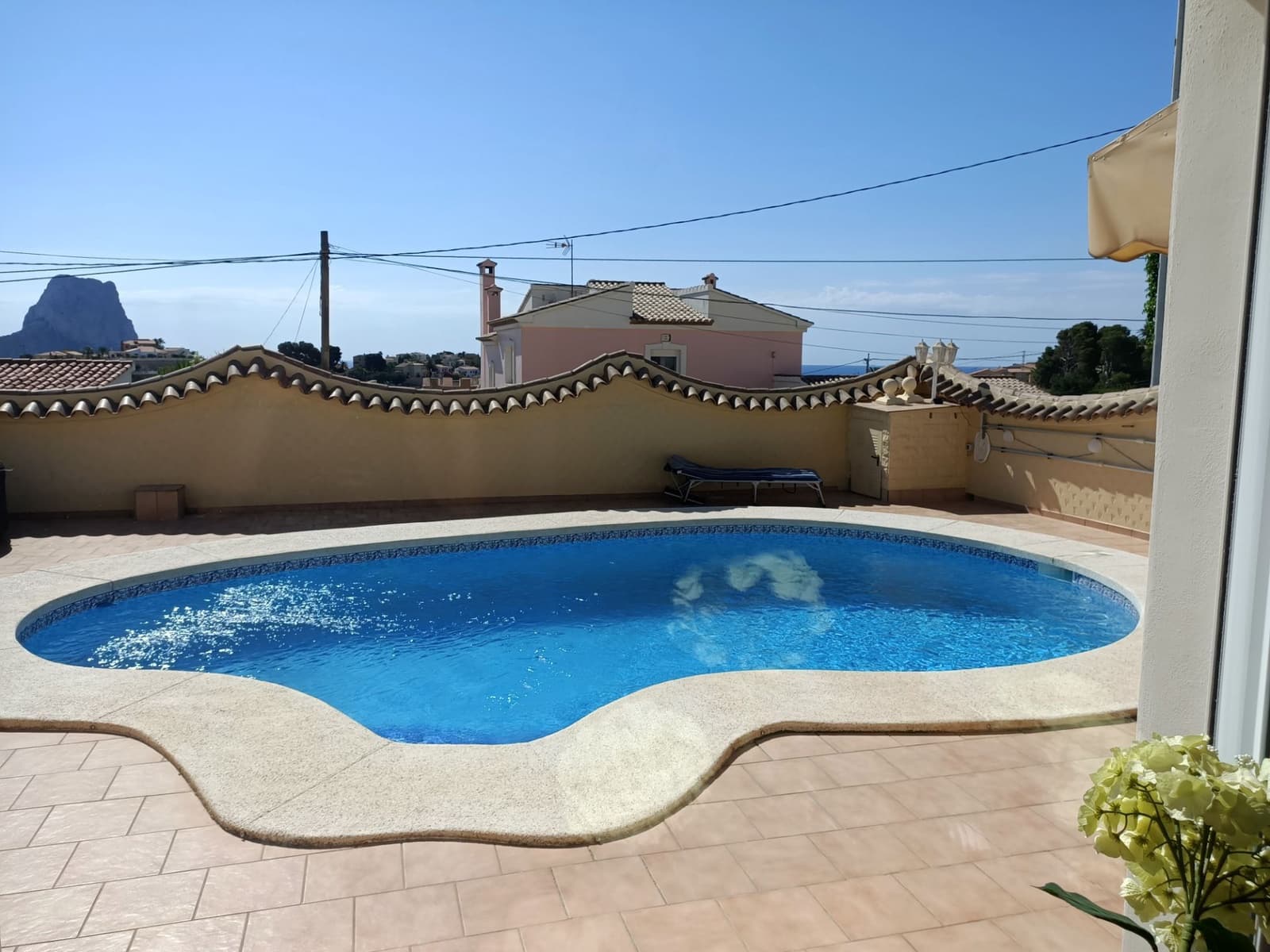 5 makuuhuone Huvila myytävänä paikassa Calpe / Calp mukana uima-altaan 
autotalli - 749 000 € (Ref: 6243463)