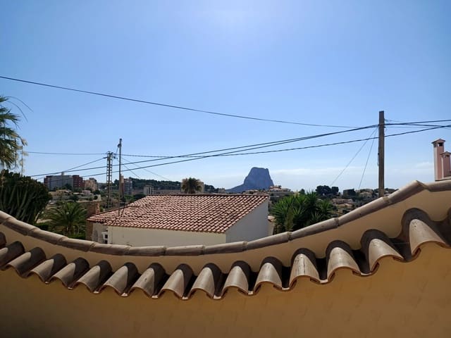 5 makuuhuone Huvila myytävänä paikassa Canuta, Calpe / Calp mukana uima-altaan 
autotalli - 749 000 € (Ref: 6243463)