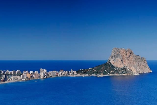 4 makuuhuone Huvila myytävänä paikassa Canuta, Calpe / Calp mukana uima-altaan 
autotalli - 2 500 000 € (Ref: 6313437)