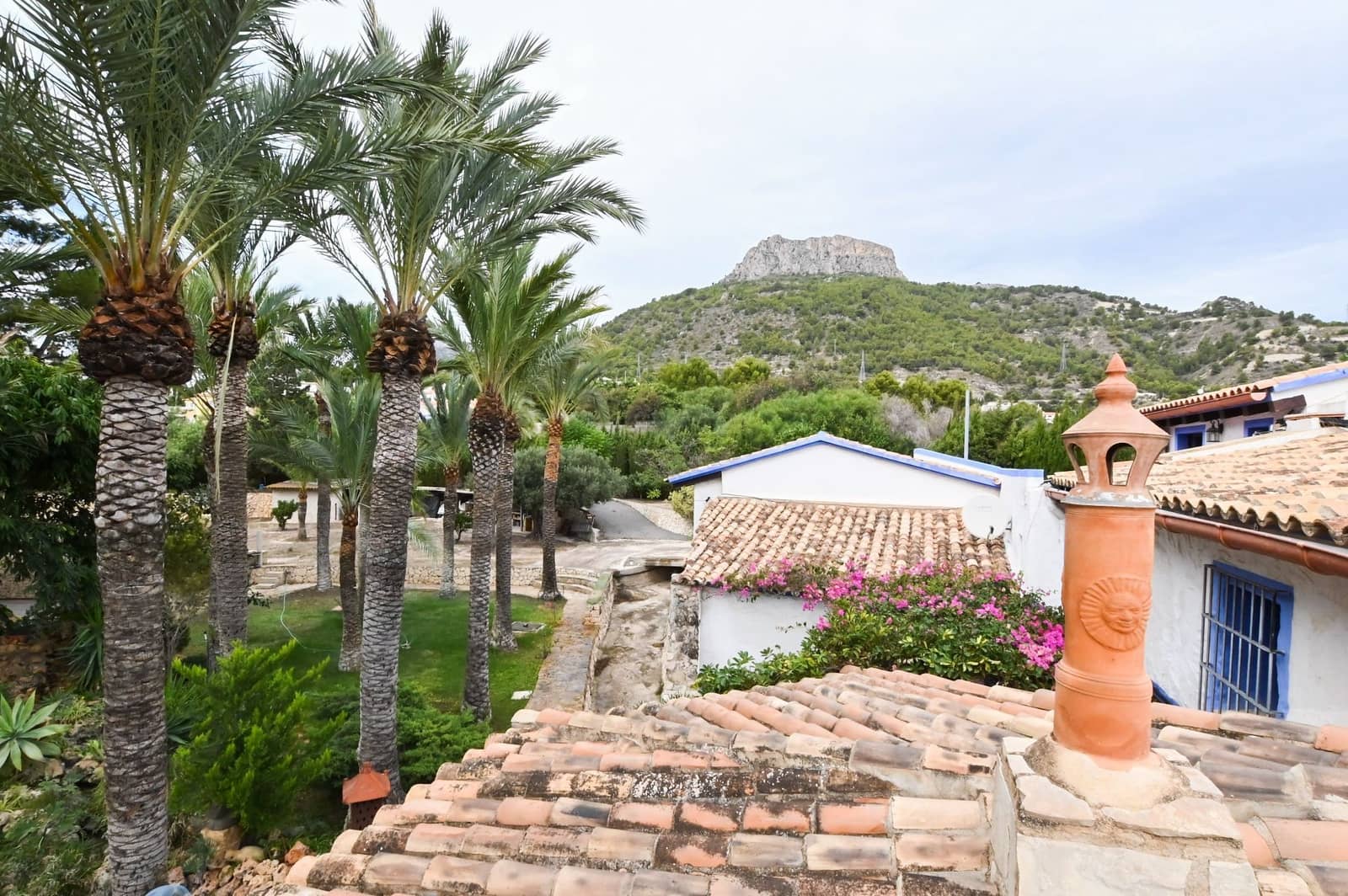 4 soveværelse Villa til salg i Calpe / Calp med swimmingpool garage - € 2.500.000 (Ref: 6313437)