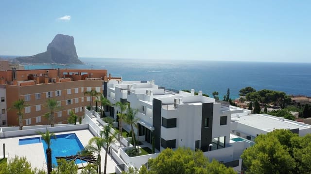 Chalet de 4 habitaciones en Calpe / Calp en venta con garaje - 1.055.000 € (Ref: 6899166)