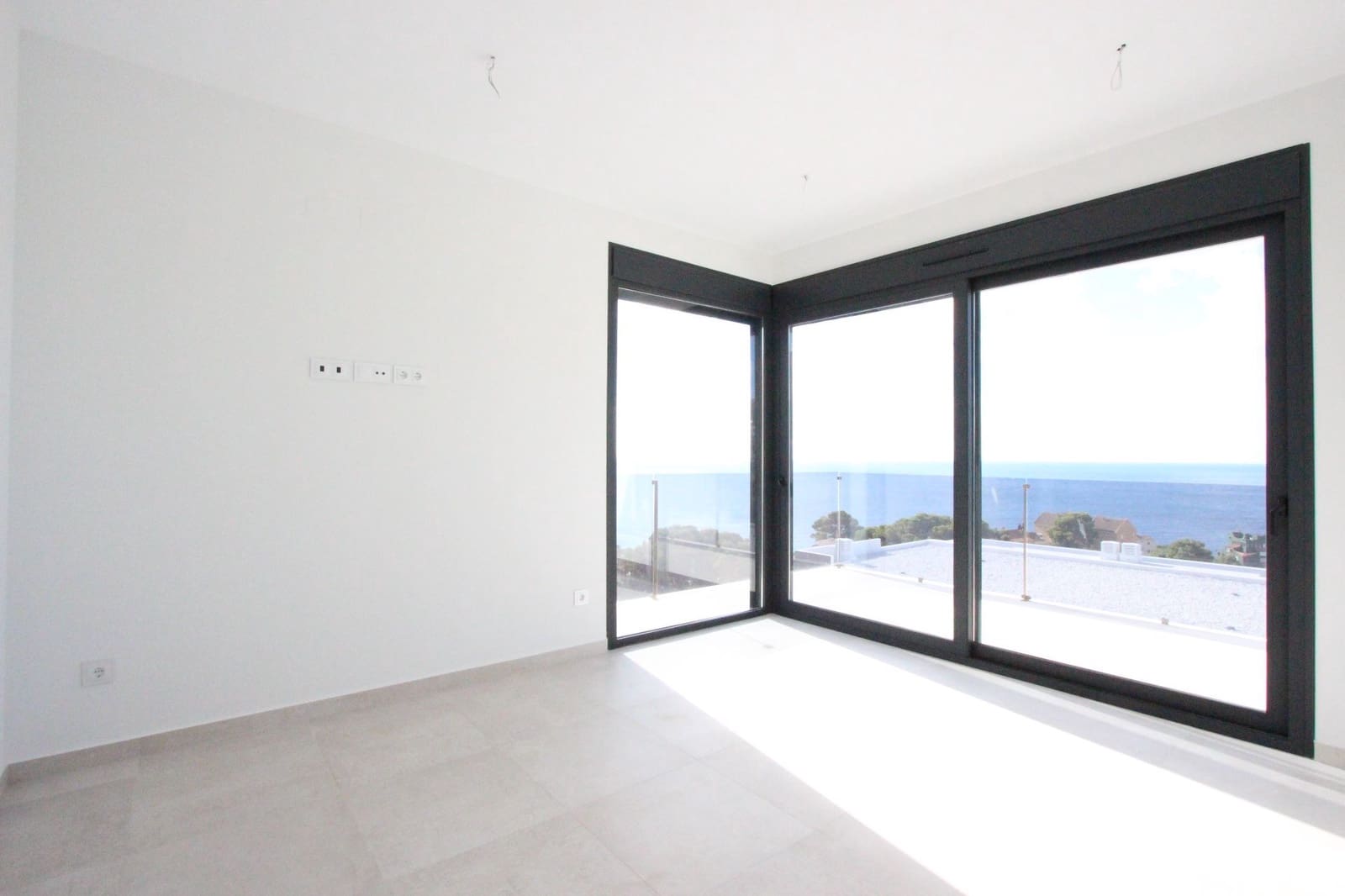 Chalet de 4 habitaciones en Calpe / Calp en venta con garaje - 1.055.000 € (Ref: 6899166)