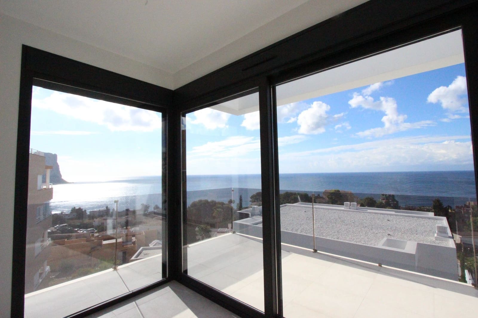 Chalet de 4 habitaciones en Calpe / Calp en venta con garaje - 1.055.000 € (Ref: 6899166)