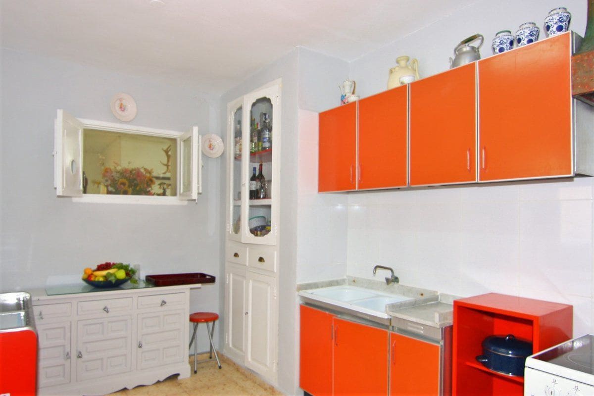 8 soveværelse Villa til salg i Pedreguer med swimmingpool garage - € 550.000 (Ref: 6900863)