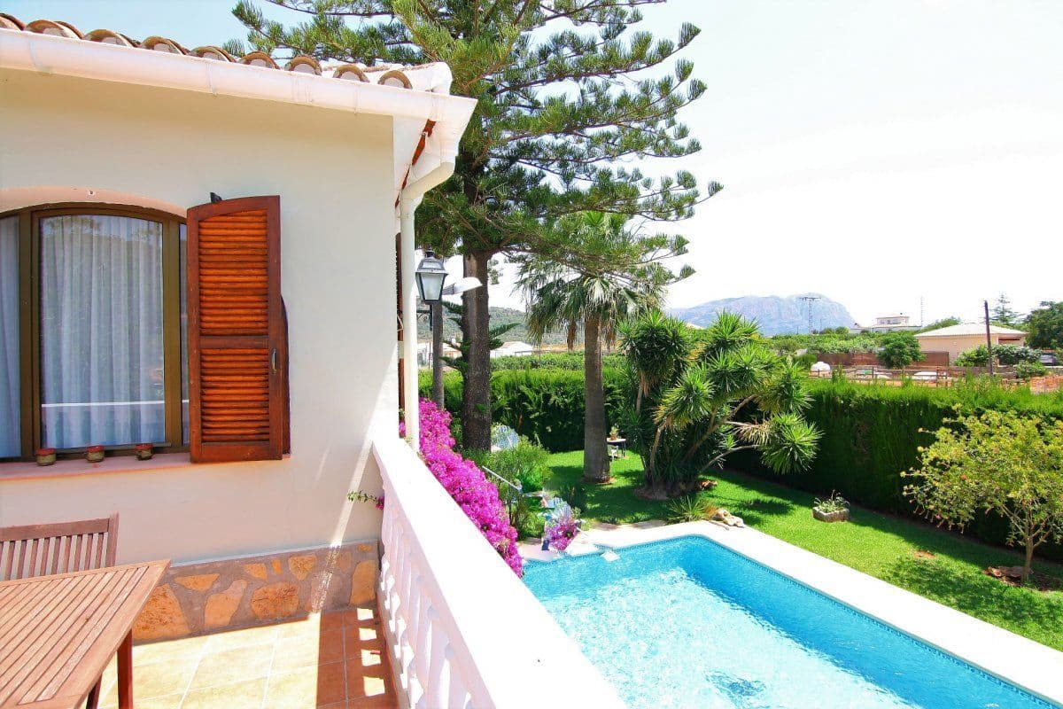 8 soveværelse Villa til salg i Pedreguer med swimmingpool garage - € 550.000 (Ref: 6900863)