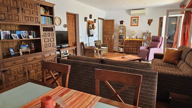 3 chambre Villa/Maison à vendre à Canuta, Calpe / Calp avec piscine garage - 515 000 € (Ref: 9353120)