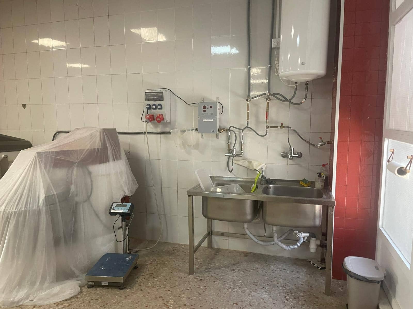 Commercial for sale in Almoradi - € 57,000 (Ref: 10007737)