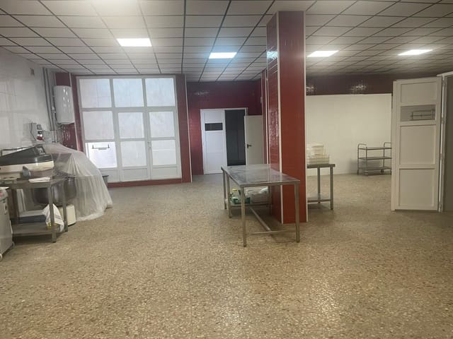 Commercial for sale in Almoradí - € 57,000 (Ref: 10007737)