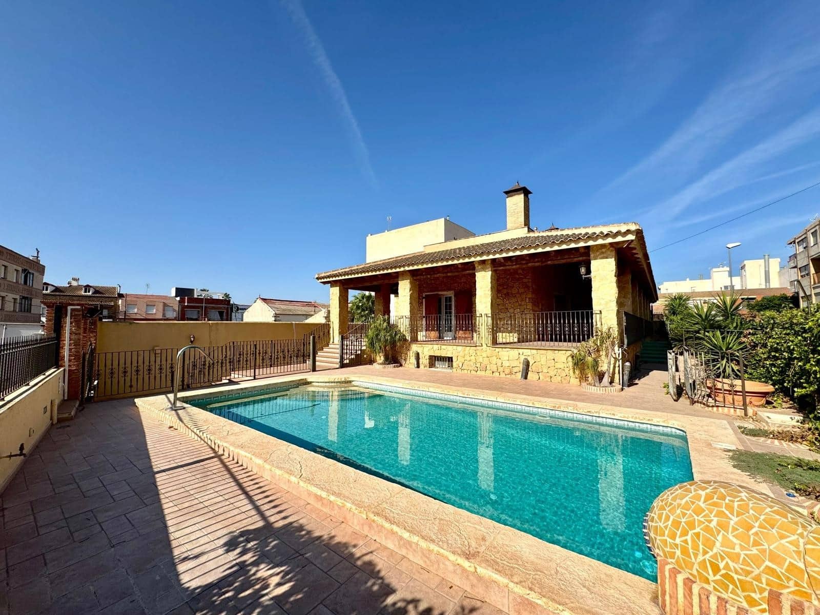 6 quarto Moradia para venda em Formentera del Segura com piscina garagem - 795 000 € (Ref: 10033060)