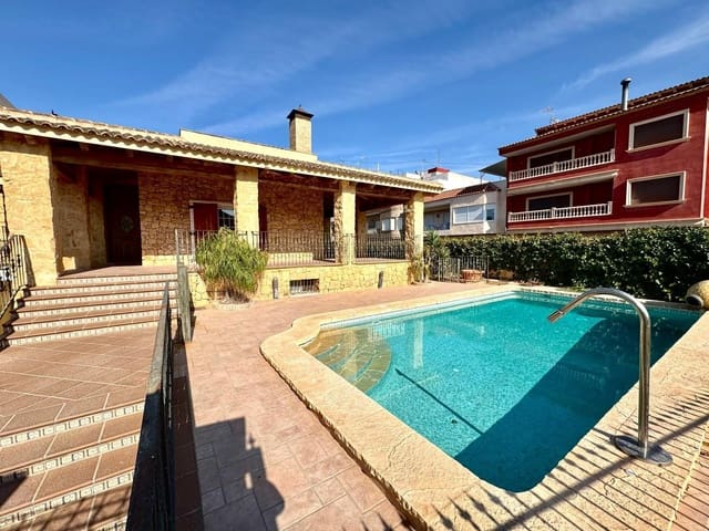6 quarto Moradia para venda em Formentera del Segura com piscina garagem - 795 000 € (Ref: 10033060)