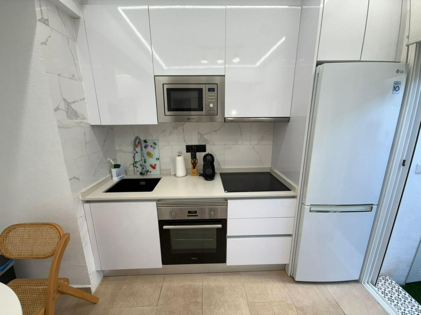 2 soverom Kjedet enebolig til salgs i Torrevieja med svømmebasseng - € 184 900 (Ref: 10072848)
