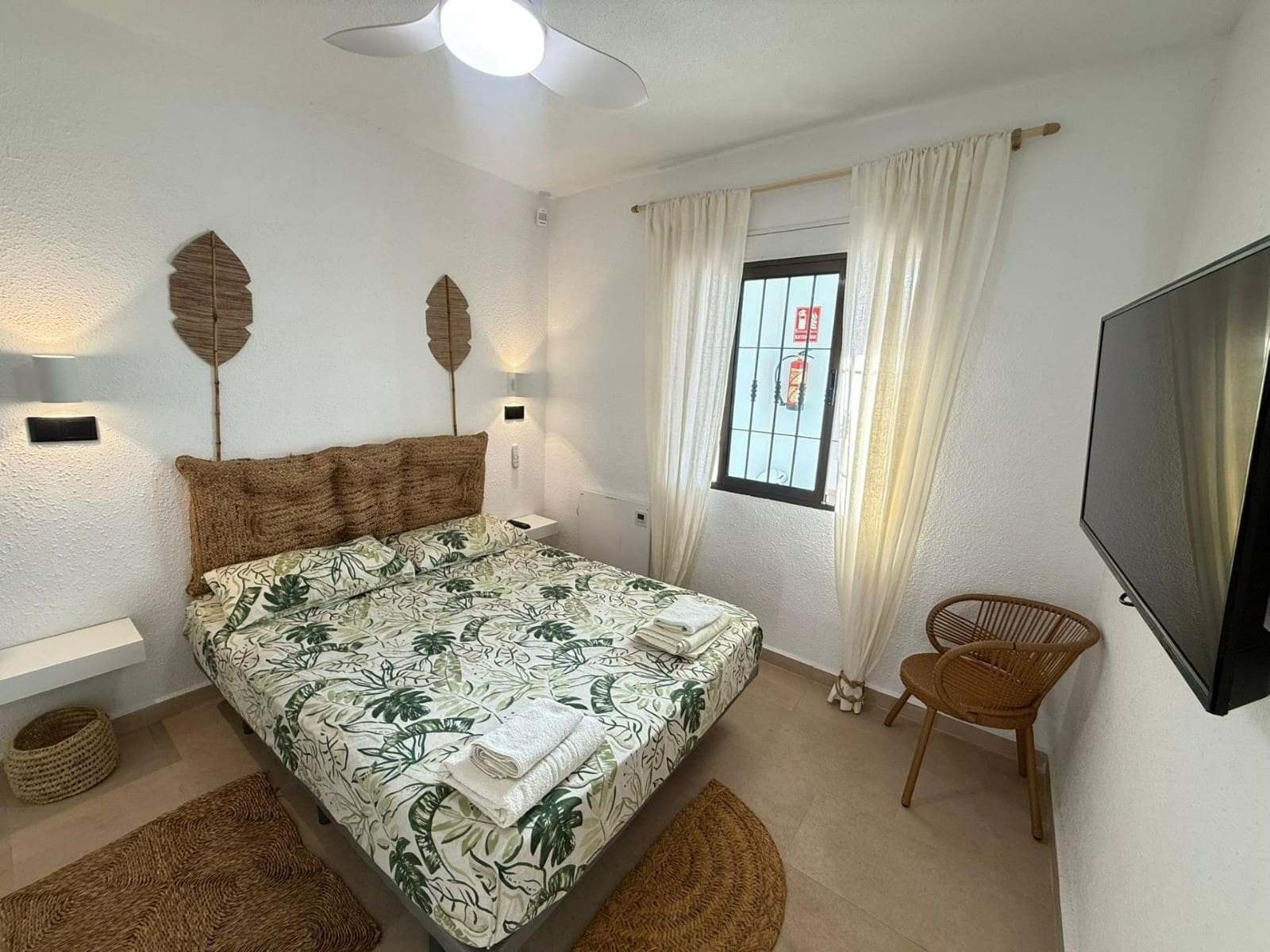 2 soverom Kjedet enebolig til salgs i Torrevieja med svømmebasseng - € 184 900 (Ref: 10072848)