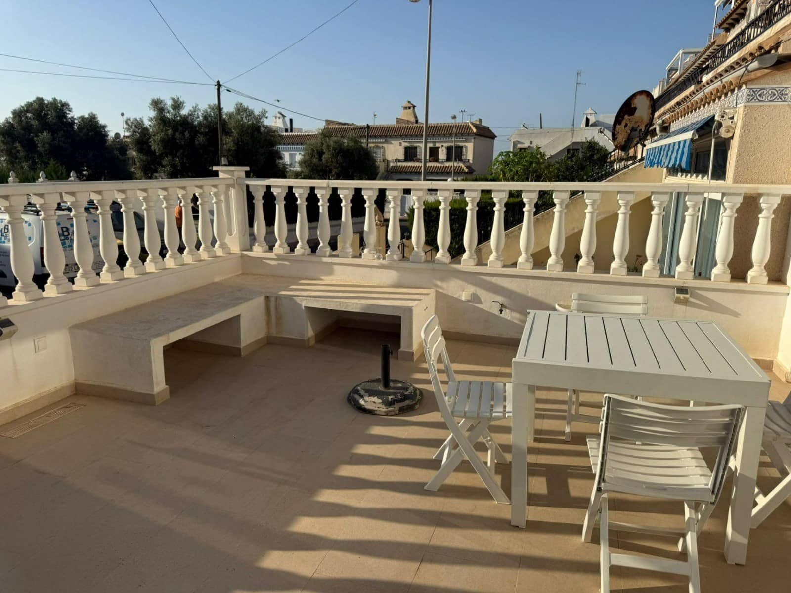 2 soverom Kjedet enebolig til salgs i Torrevieja med svømmebasseng - € 184 900 (Ref: 10072848)