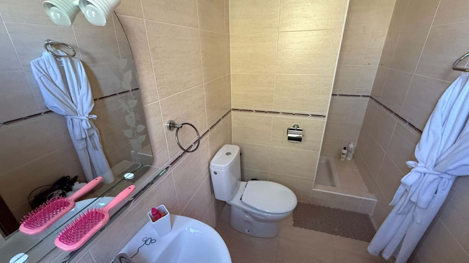 4 slaapkamer Villa te koop in Catral met zwembad garage - € 485.000 (Ref: 10100790)