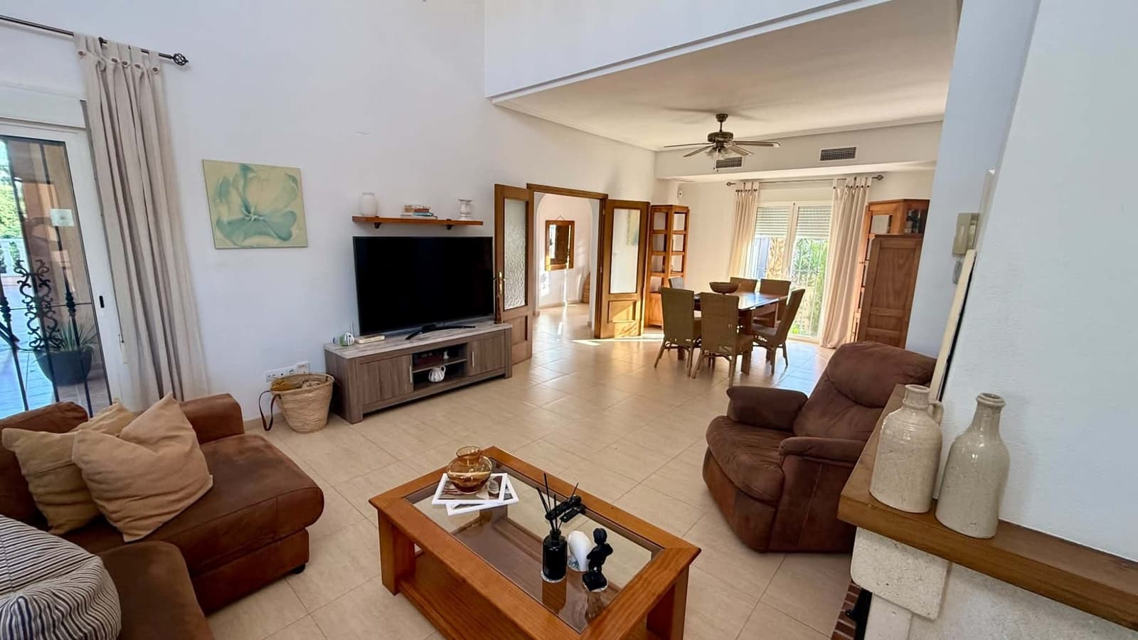 4 slaapkamer Villa te koop in Catral met zwembad garage - € 485.000 (Ref: 10100790)
