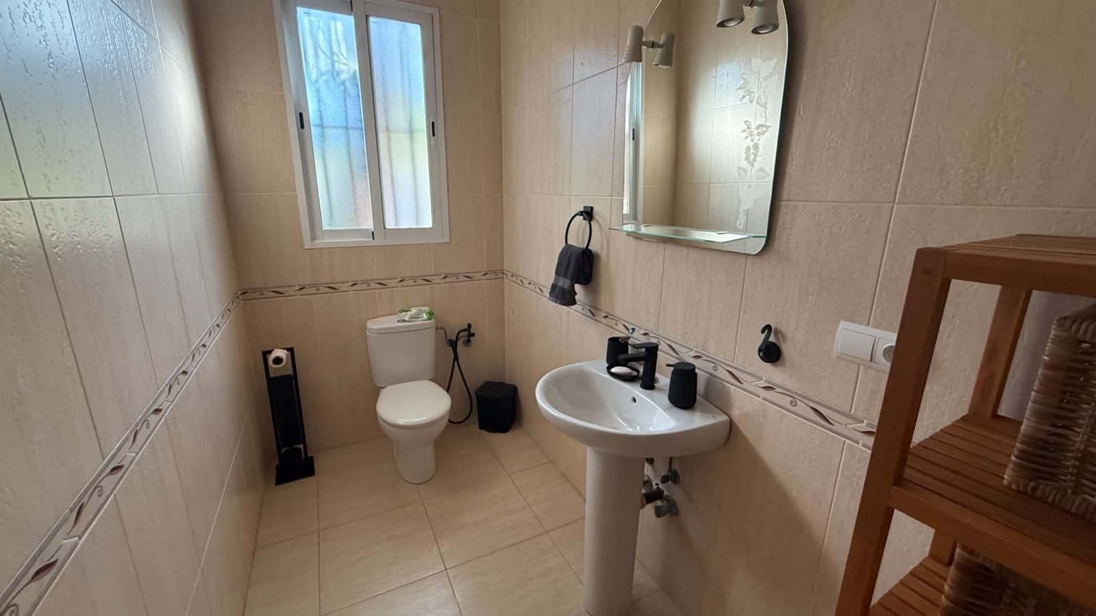 4 slaapkamer Villa te koop in Catral met zwembad garage - € 485.000 (Ref: 10100790)