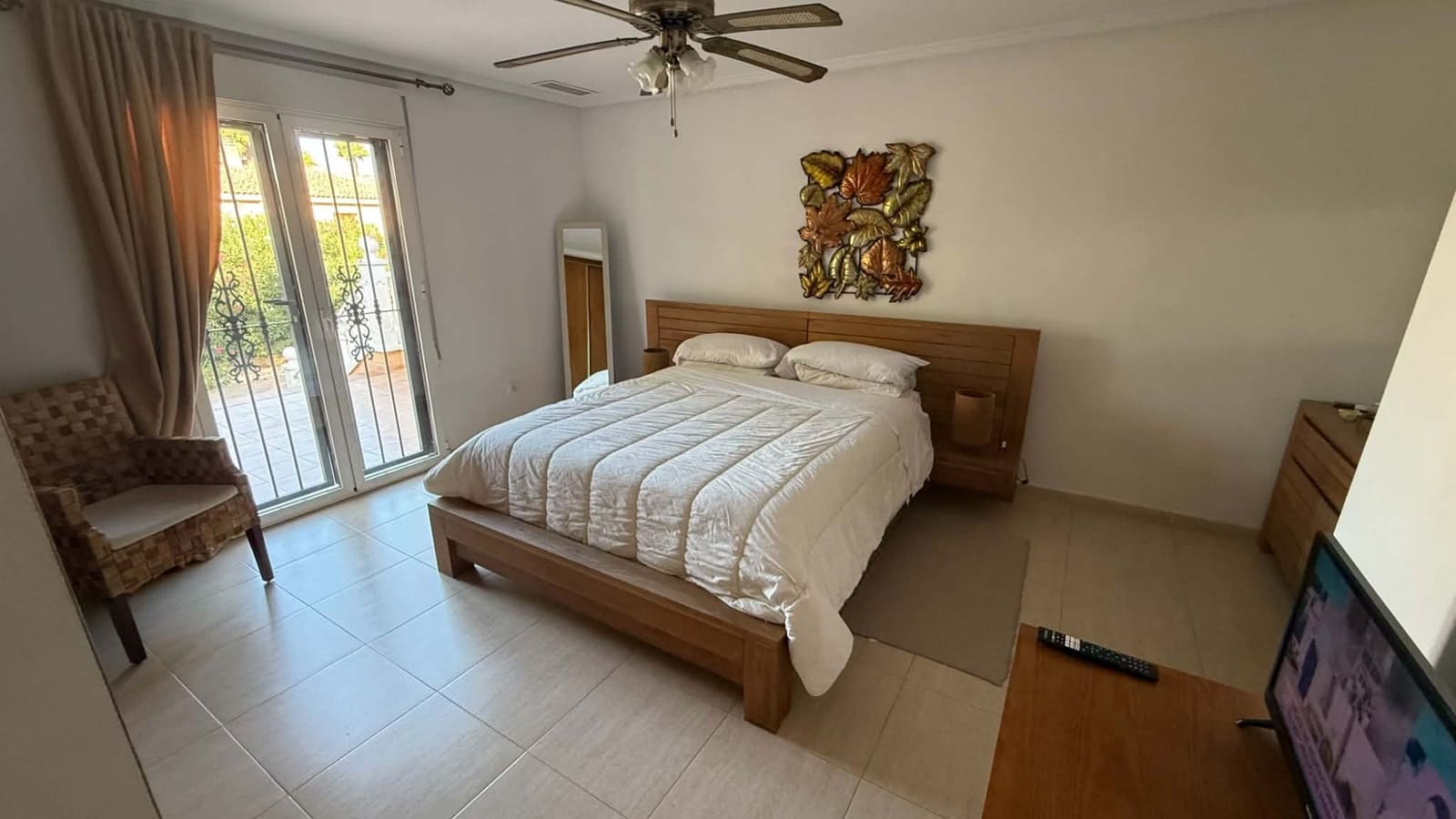 4 slaapkamer Villa te koop in Catral met zwembad garage - € 485.000 (Ref: 10100790)