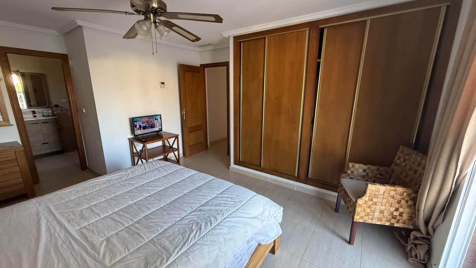 4 slaapkamer Villa te koop in Catral met zwembad garage - € 485.000 (Ref: 10100790)
