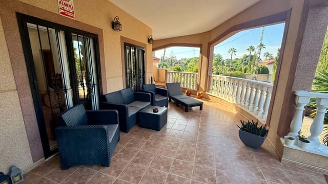 4 slaapkamer Villa te koop in Catral met zwembad garage - € 485.000 (Ref: 10100790)