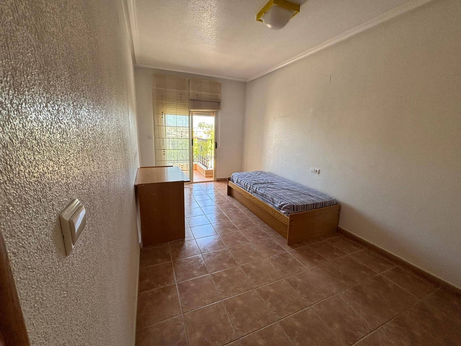 3 soveværelse Byhus til salg i Almoradi med garage - € 249.900 (Ref: 10155854)