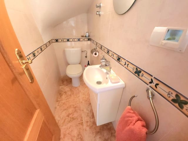 2 Zimmer Haus zu verkaufen in Catral mit Pool Garage - 125.000 € (Ref: 10168817)