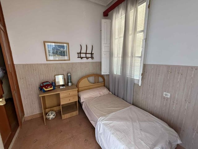 3 slaapkamer Huis te koop in Almoradí - € 70.000 (Ref: 4227141)