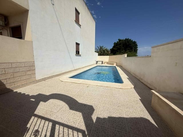 2 slaapkamer Appartement te koop in Daya Nueva met zwembad - € 115.000 (Ref: 7008642)